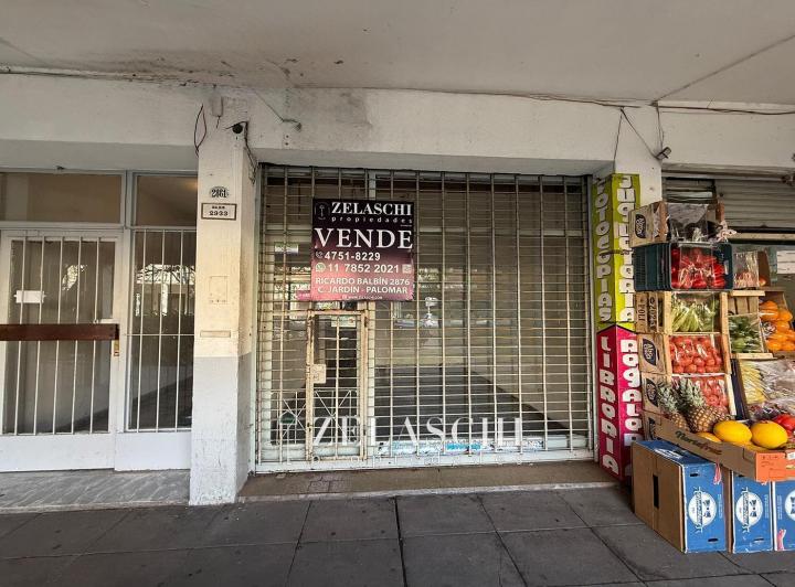 Local a la calle en venta: sobre Av Dr Ricardo Balbín, Ciudad Jardín 1