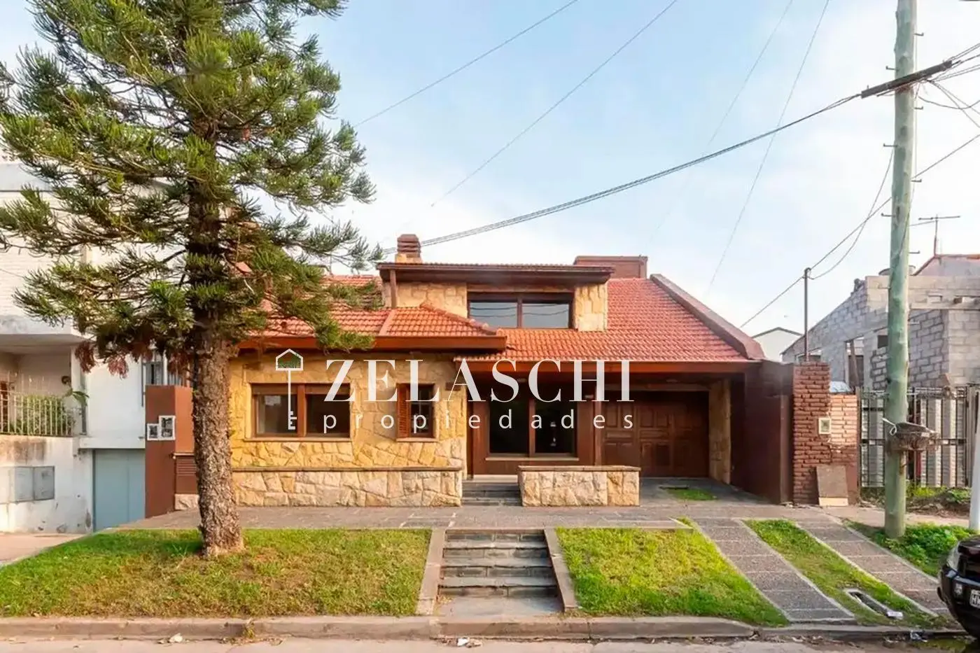 Casa en venta: calle Curtis, Ciudad Jardín Lomas del Palomar 4