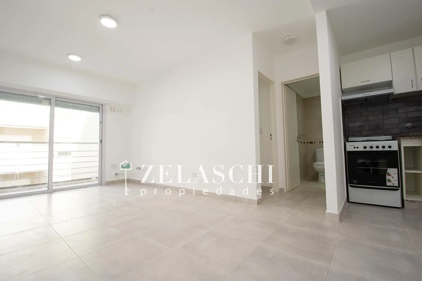 Alquiler: Departamento 2 ambientes: calle Las Malvinas, Martin Coronado 4