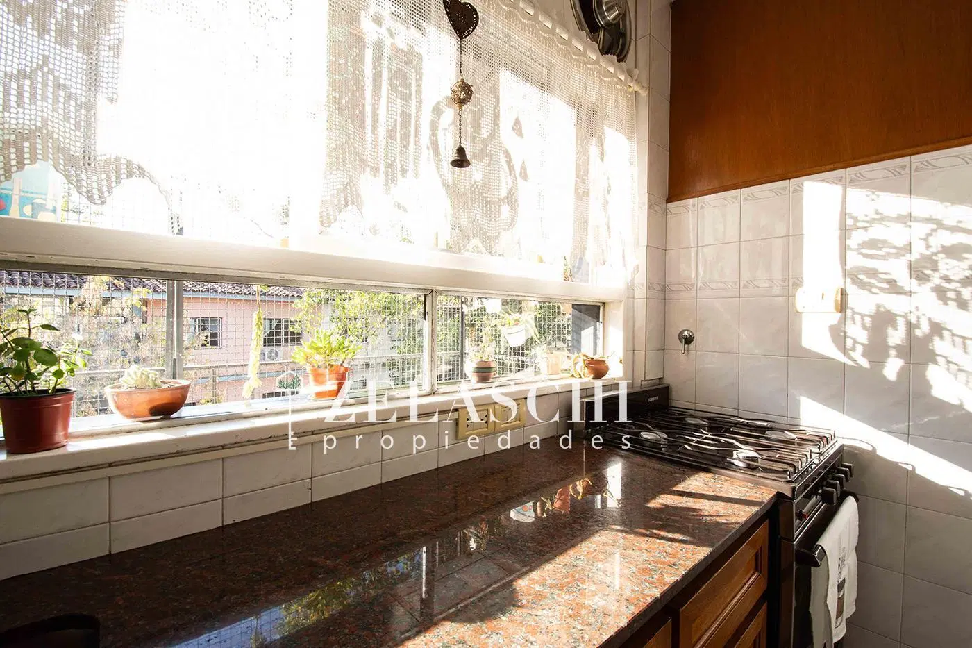 Venta: Departamento 3 ambientes, calle Immlemann, Ciudad Jardín 5