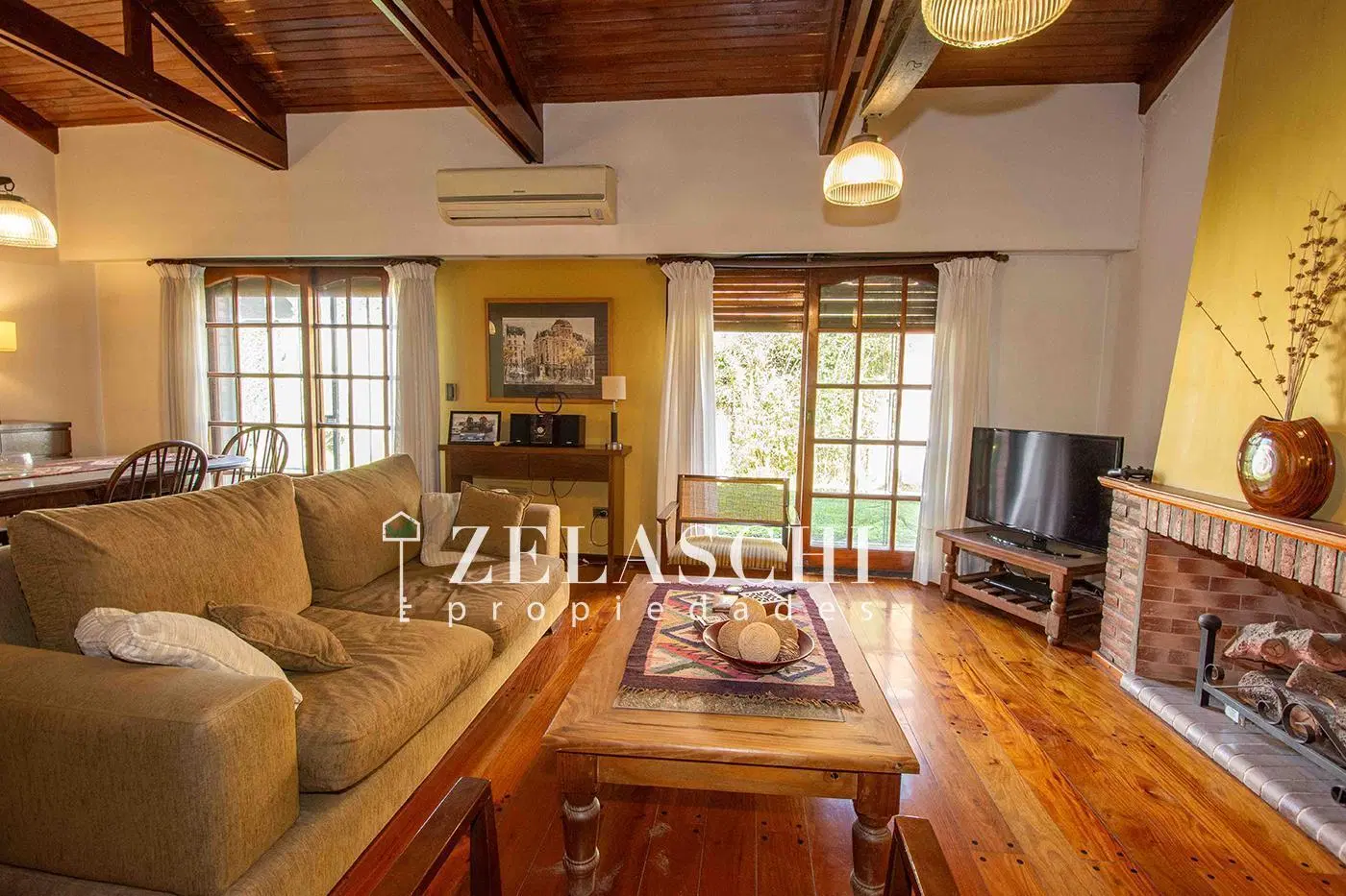 Venta: casa sobre calle Franco, Ciudad Jardín 3