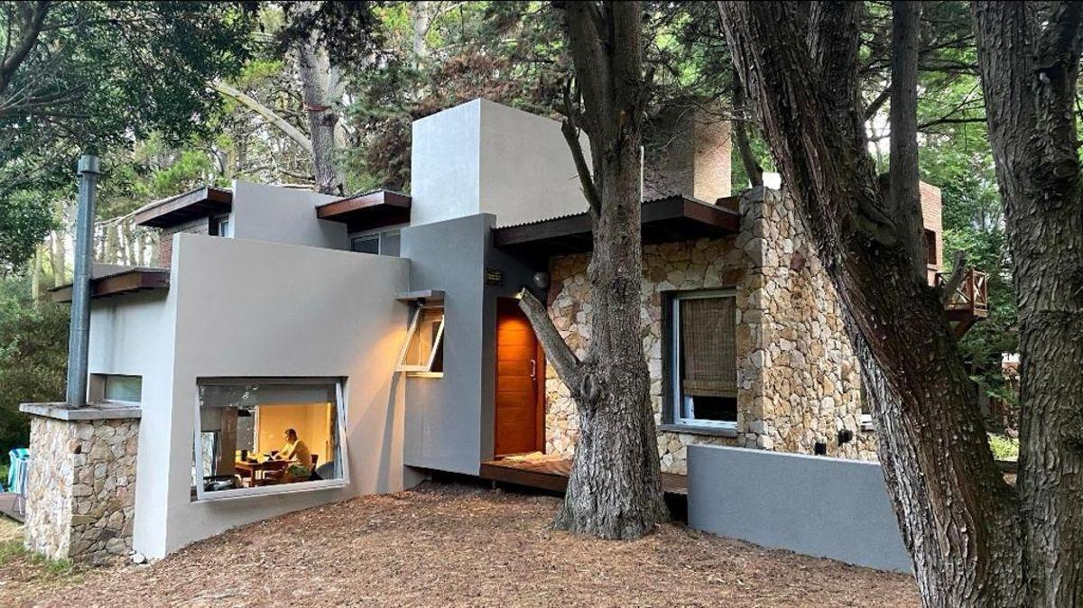 Casa de 85 m² con 3 dormitorios en alquiler temporal en Mar de las Pampas