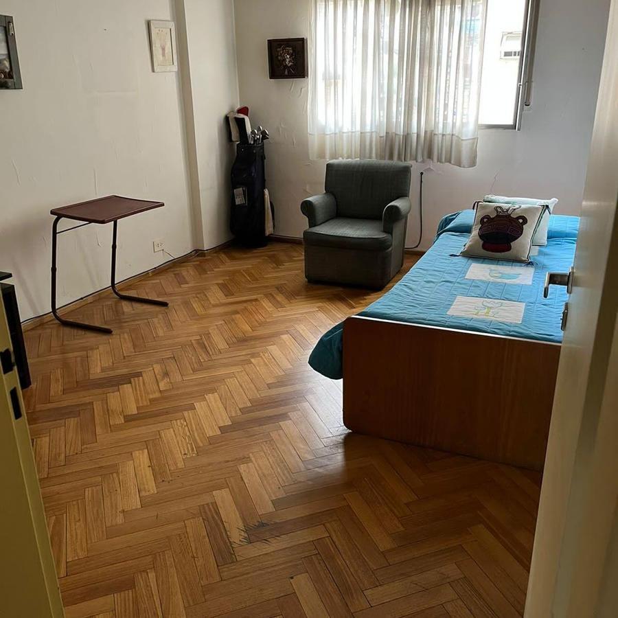 Gran Departamento 4 Ambientes Cochera 1