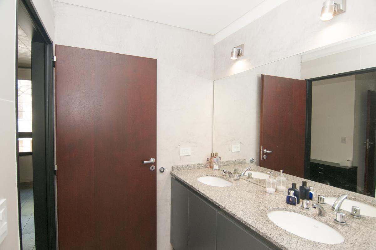 Espectacular 4 Ambientes 2 Cocheras Patio y Parrilla - con Amenities - Caballito 3