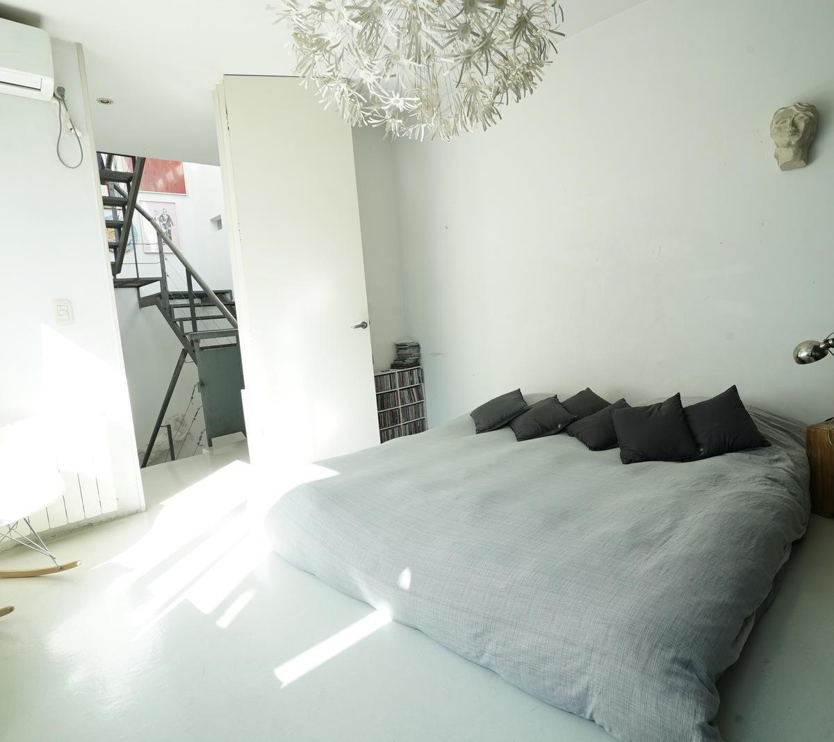 Casa de Diseño de 5 Ambientes con Terraza y Parrilla en Parque Saavedra 5