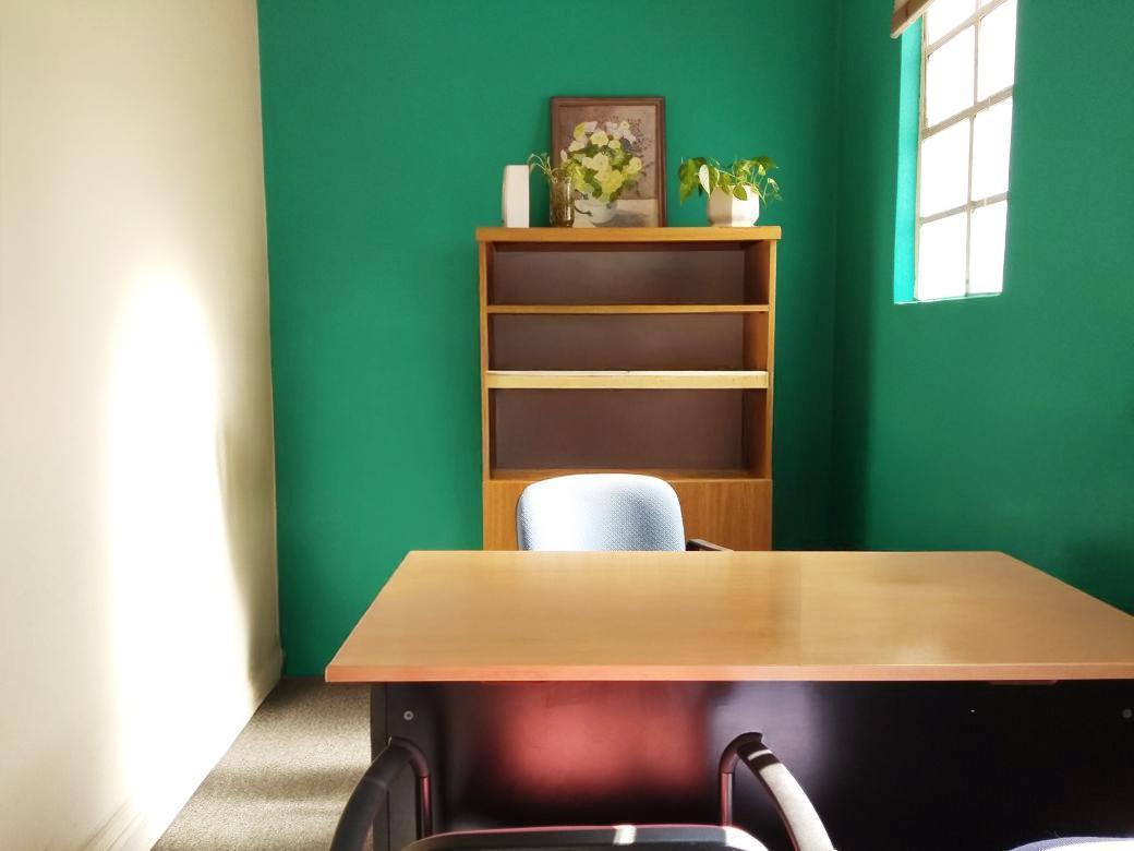 4 Ambientes en Retiro - Apto Profesional - Showroom - Atipico 5