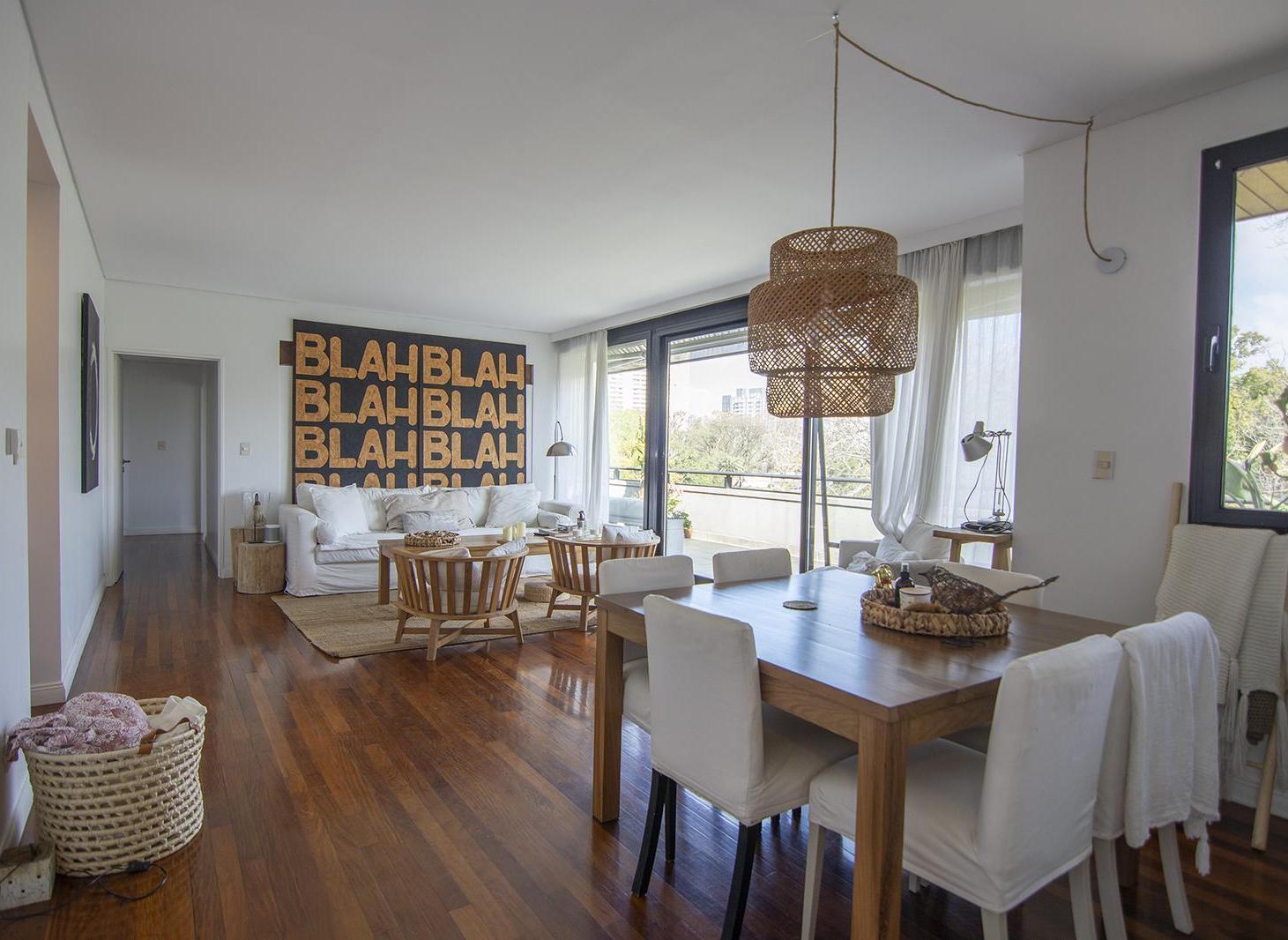 Venta de Depto de 3/4 amb con 2 cocheras en Exclusivo Barrio Los Robles - Tigre