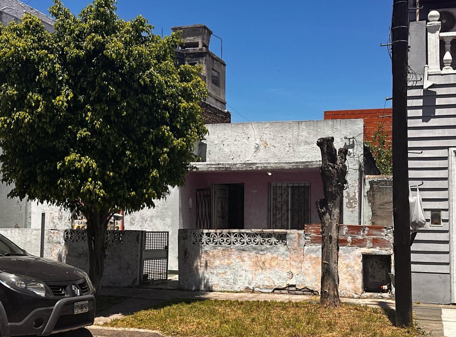 Casa / Lote en Villa Madero