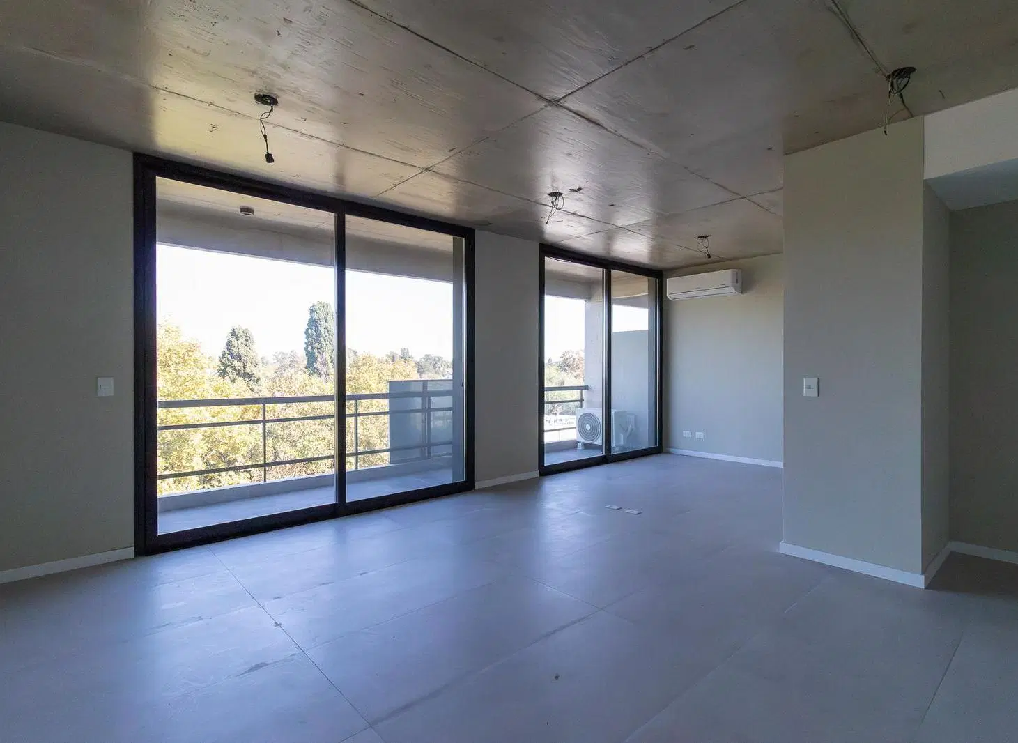 Departamento de primera calidad con vista abierta al casco de Pacheco 3