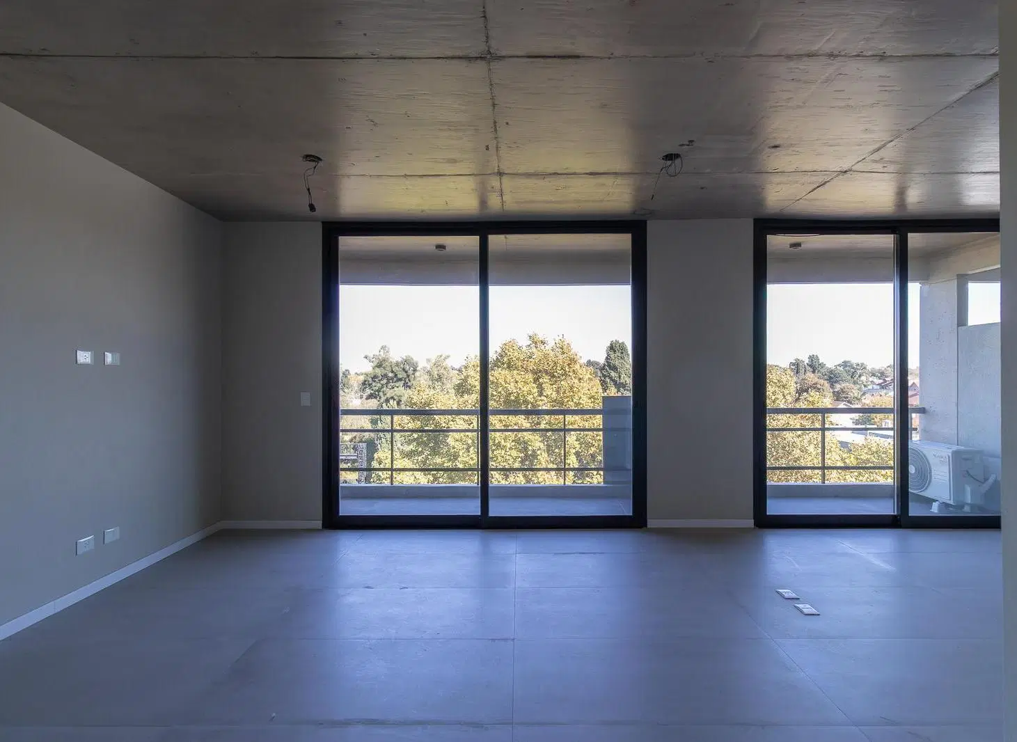 Departamento de primera calidad con vista abierta al casco de Pacheco 4