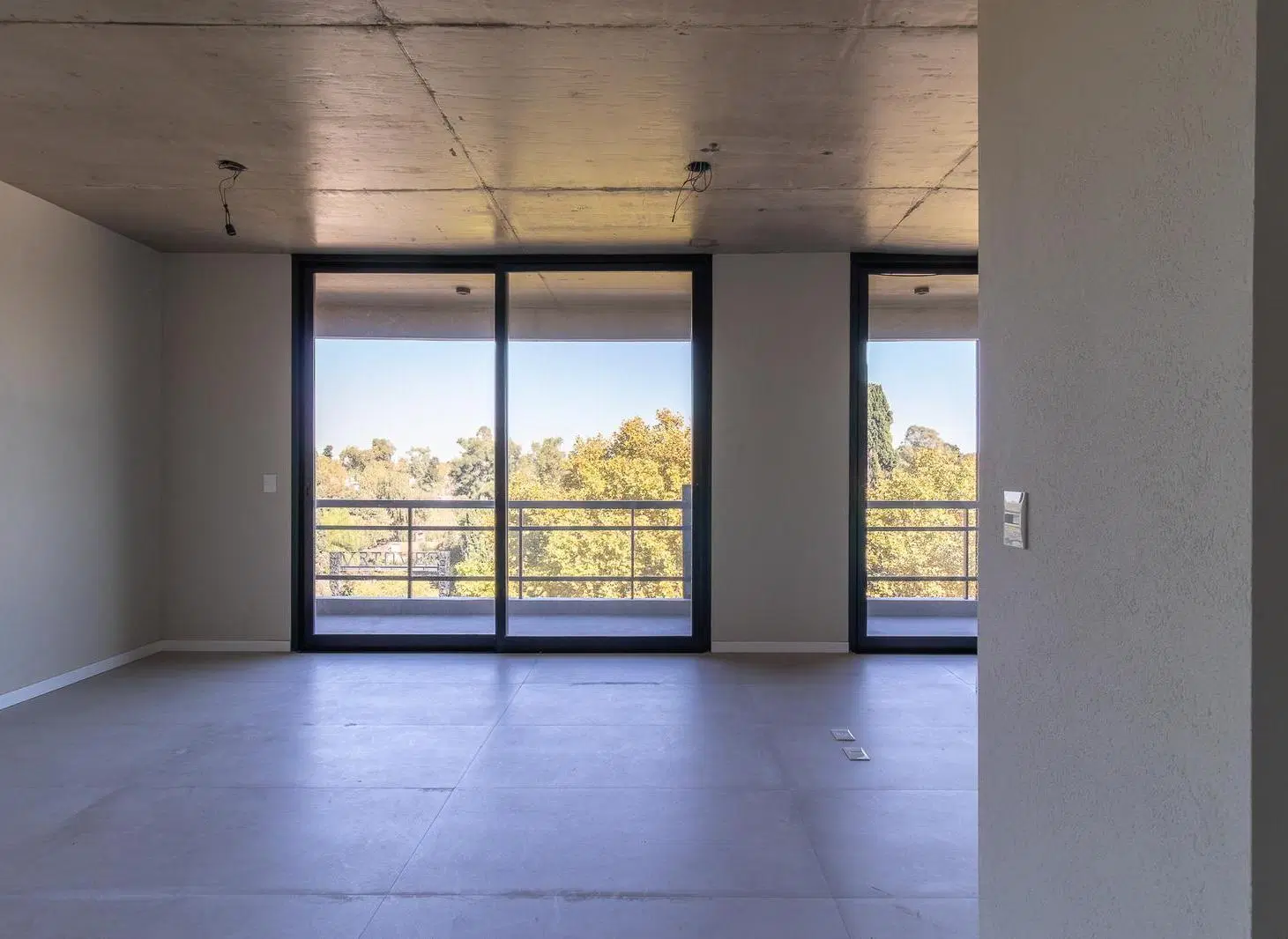 Departamento de primera calidad con vista abierta al casco de Pacheco 2