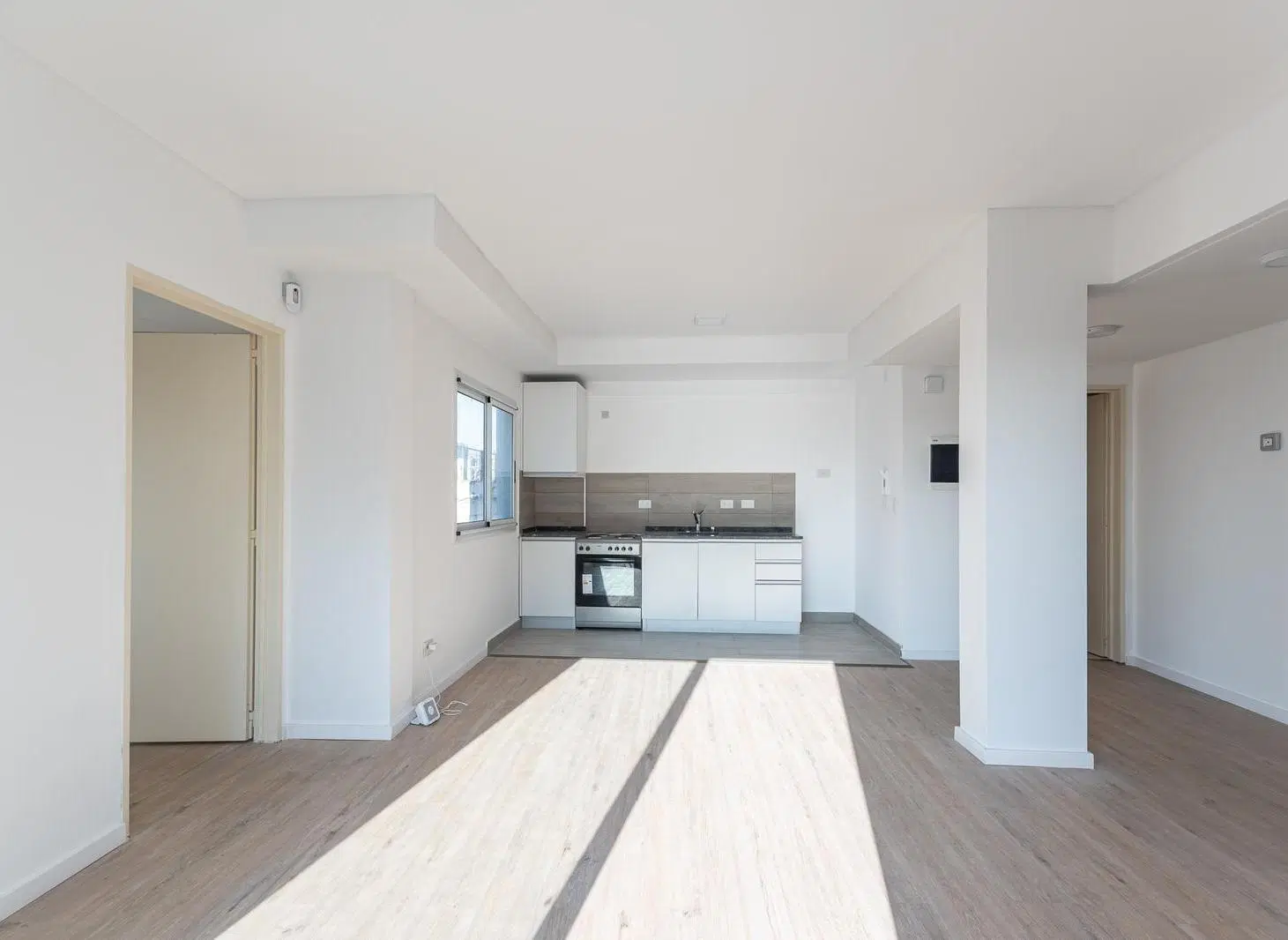 Departamento alquiler con balcón terraza en Recoleta 1