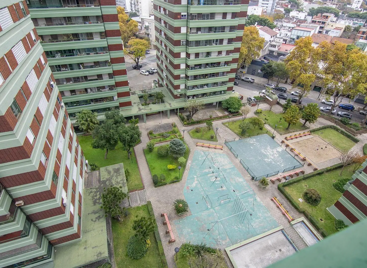 Departamento 3 ambientes con balcón y vista abierta en Villa Urquiza 5