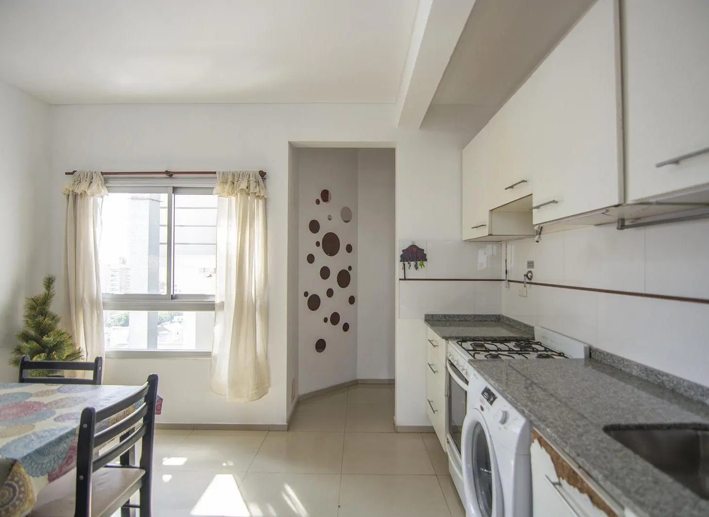 Venta Departamento 1 ambiente con cochera Lanús Este 2