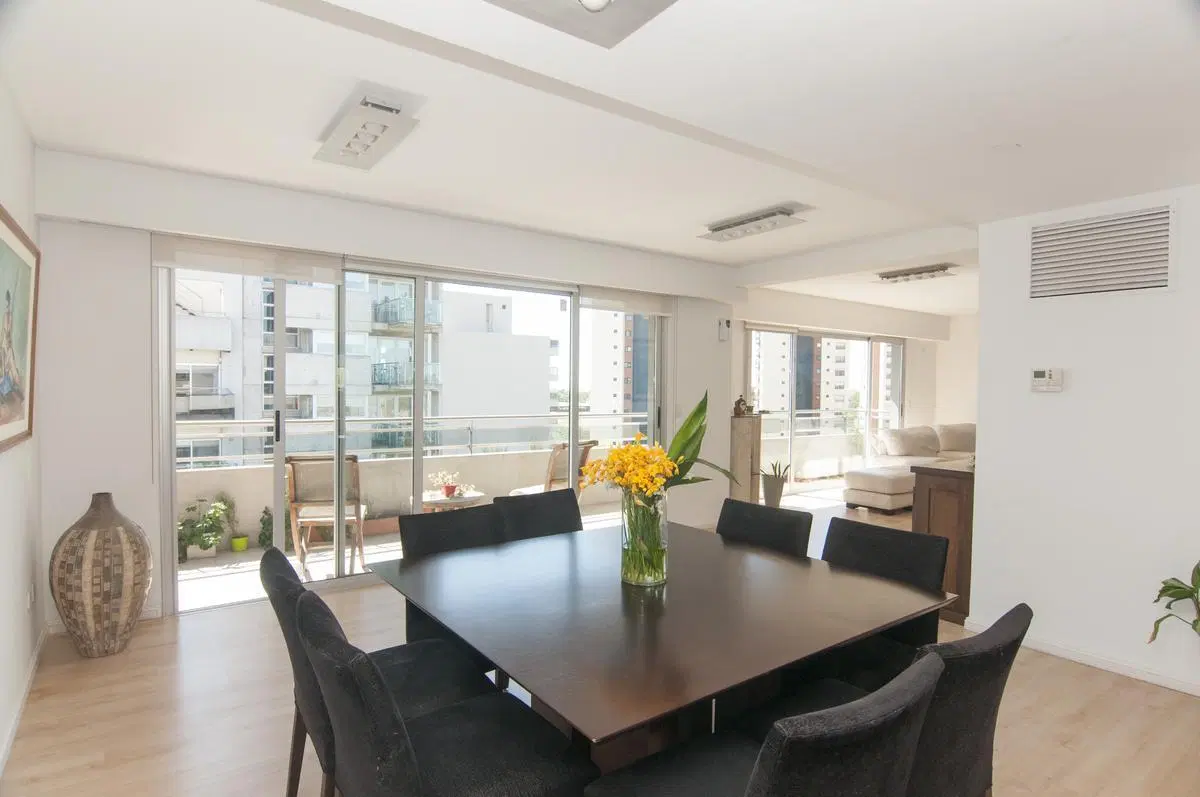 Departamento triplex con cuatro cocheras y parrilla privada - Quilmes 4