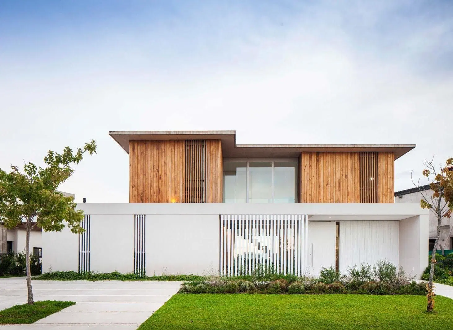 Casa en venta al lago en el barrio Costas Puertos 5