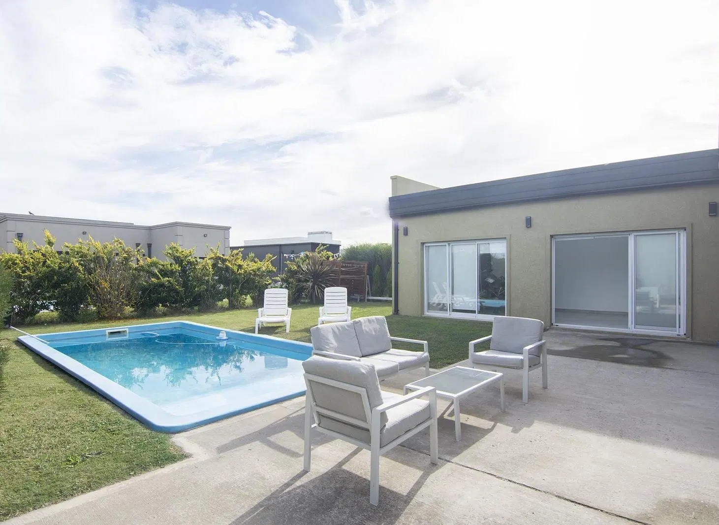 CASA EN PILAR DEL ESTE- SAN RAMÓN 4