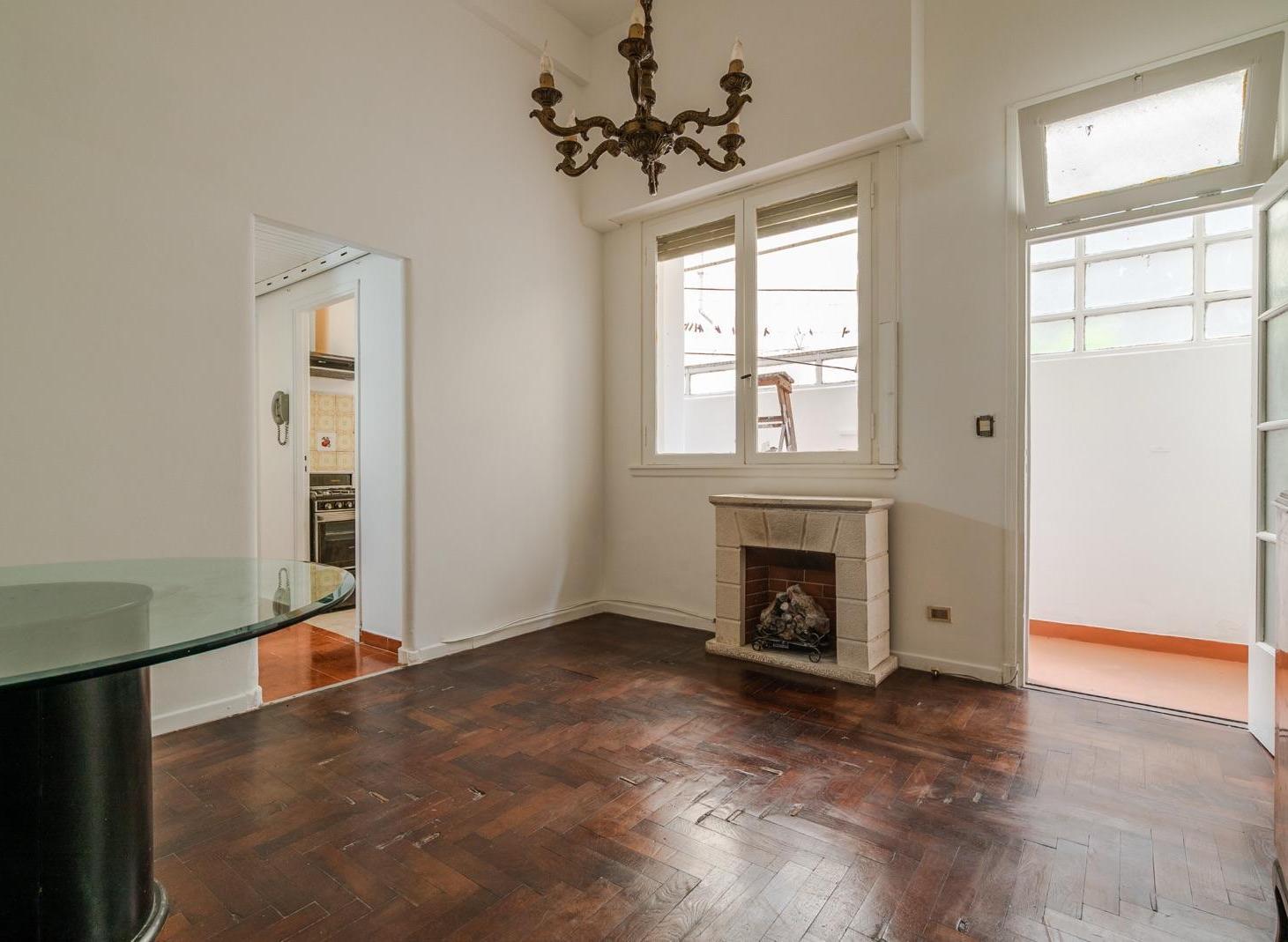¡¡Departamento de 2 ambientes Apto Credito con patio , en San Telmo!!