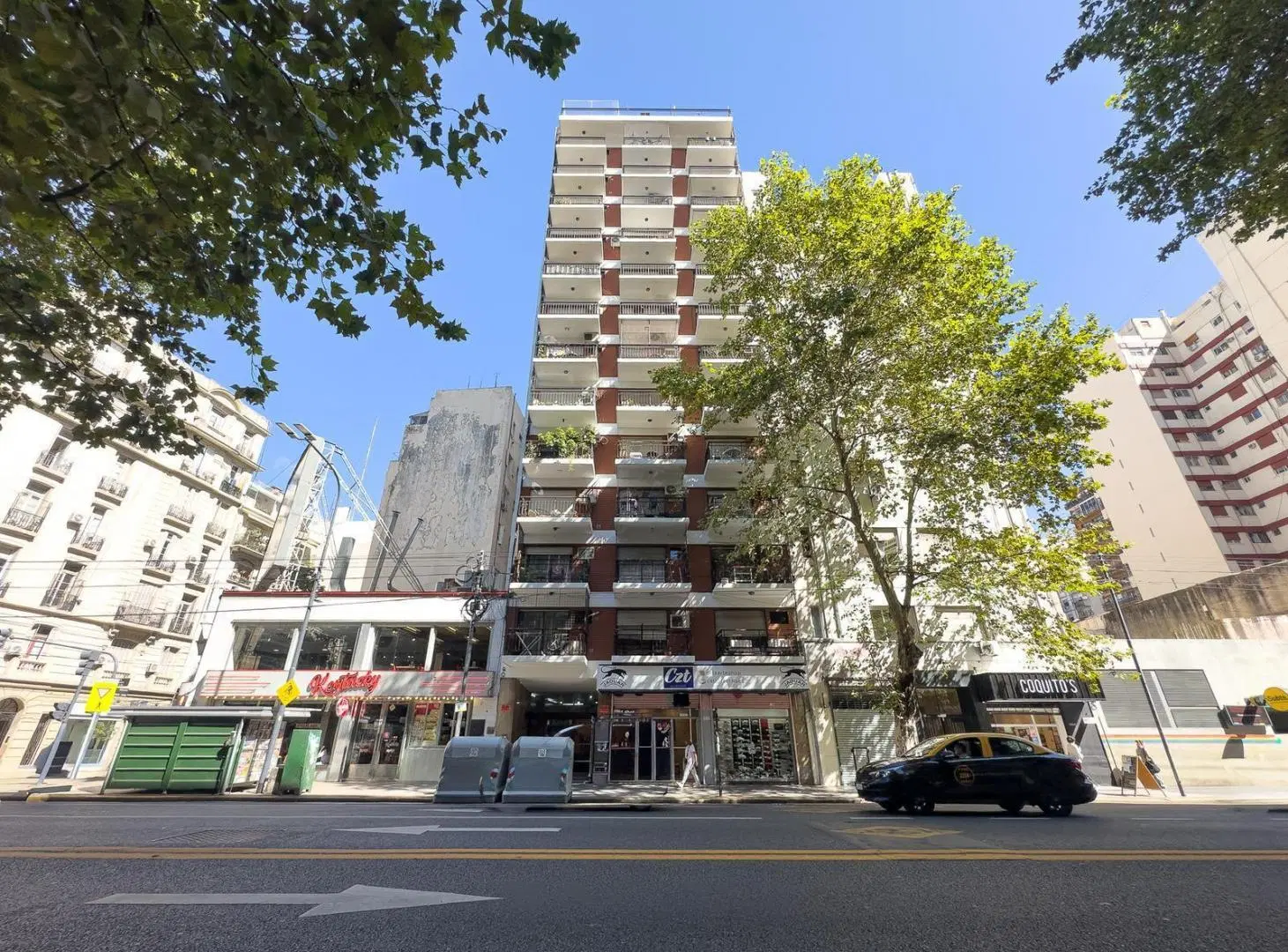 Alquiler departamento de un ambiente solo APTO PROFESIONAL Luminoso - piso alto - en Recoleta 4