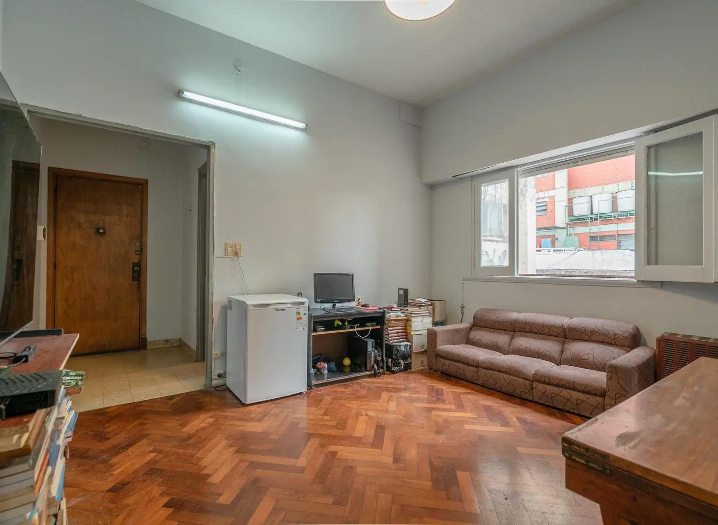 Departamento de tres ambientes  en zona  Constitución 2