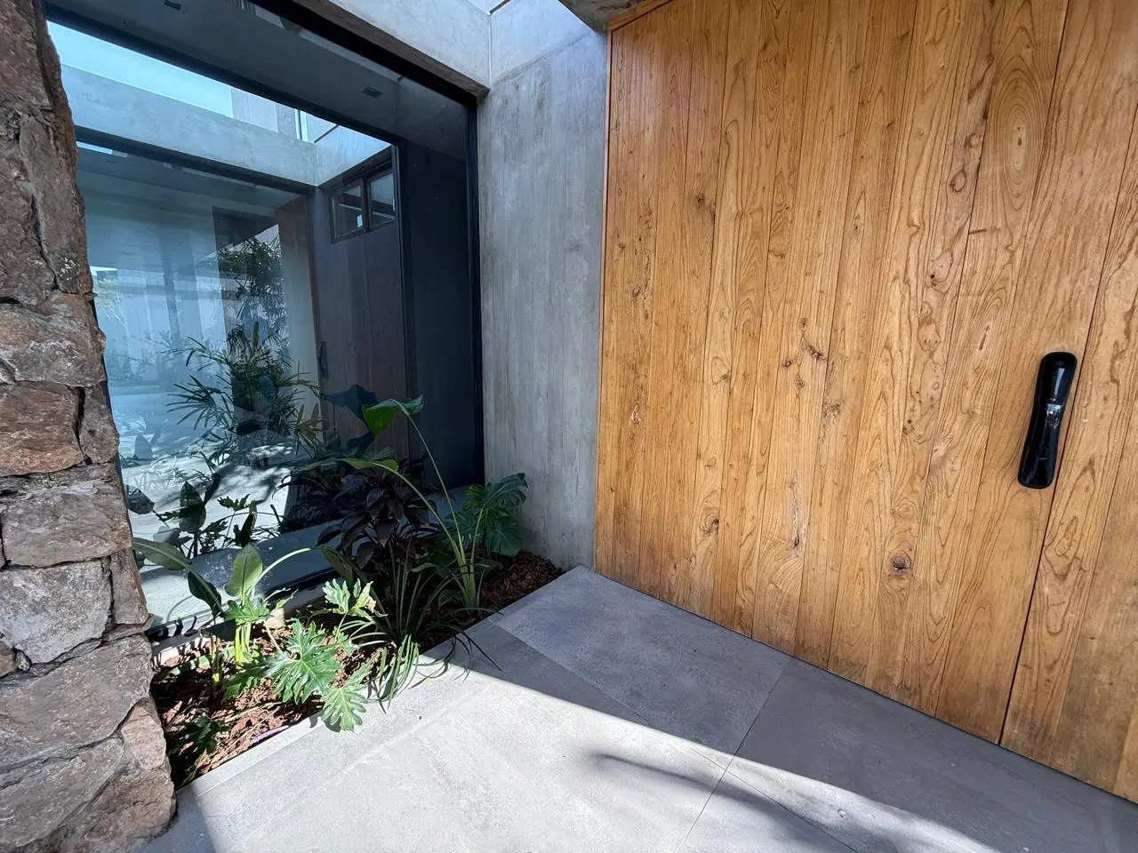 Casa Muelles Puertos al lago central 4