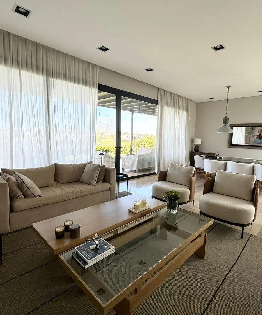Casa en alquiler al lago en una planta barrio Muelles Puertos 4