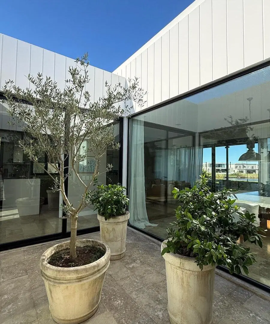 Casa en alquiler al lago en una planta barrio Muelles Puertos 2