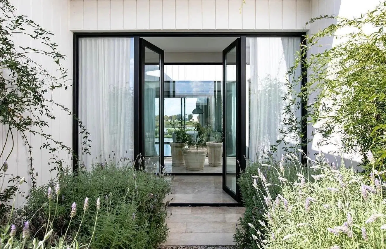 Casa en alquiler al lago en una planta barrio Muelles Puertos 1