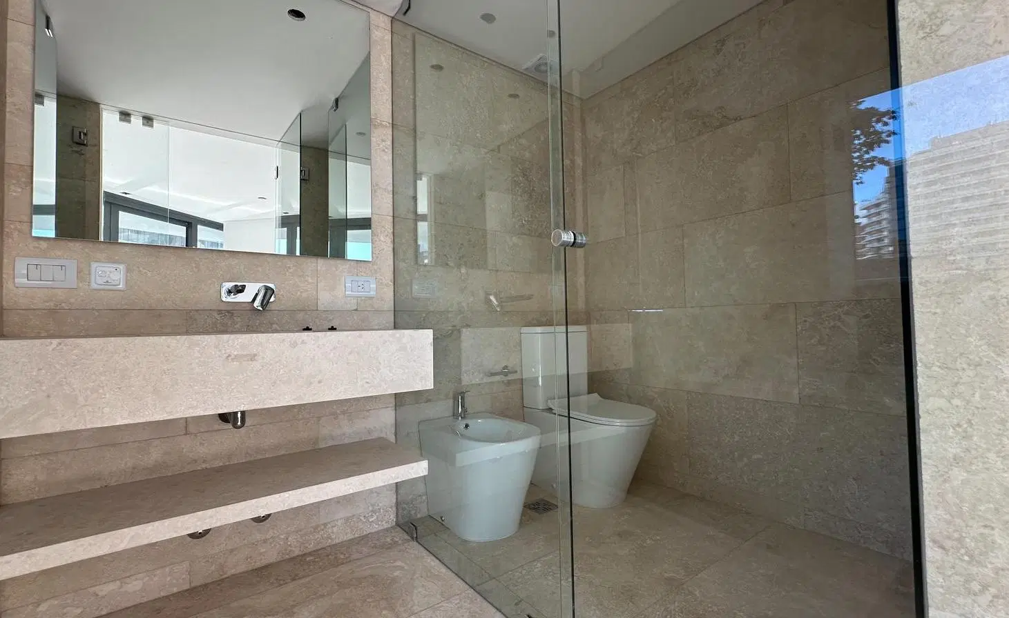 Venta departamento Duplex 4 ambientes Selene Libertador La Lucila 8