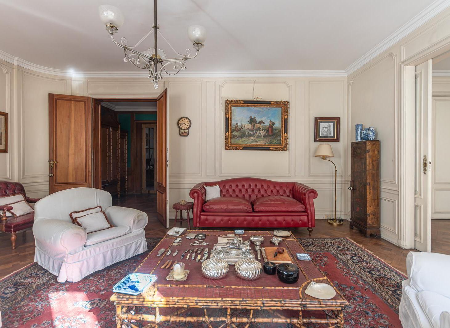 Foto de Estilo francés , 5 dormitorios, en Recoleta, Cochera, opcional, imagen 5