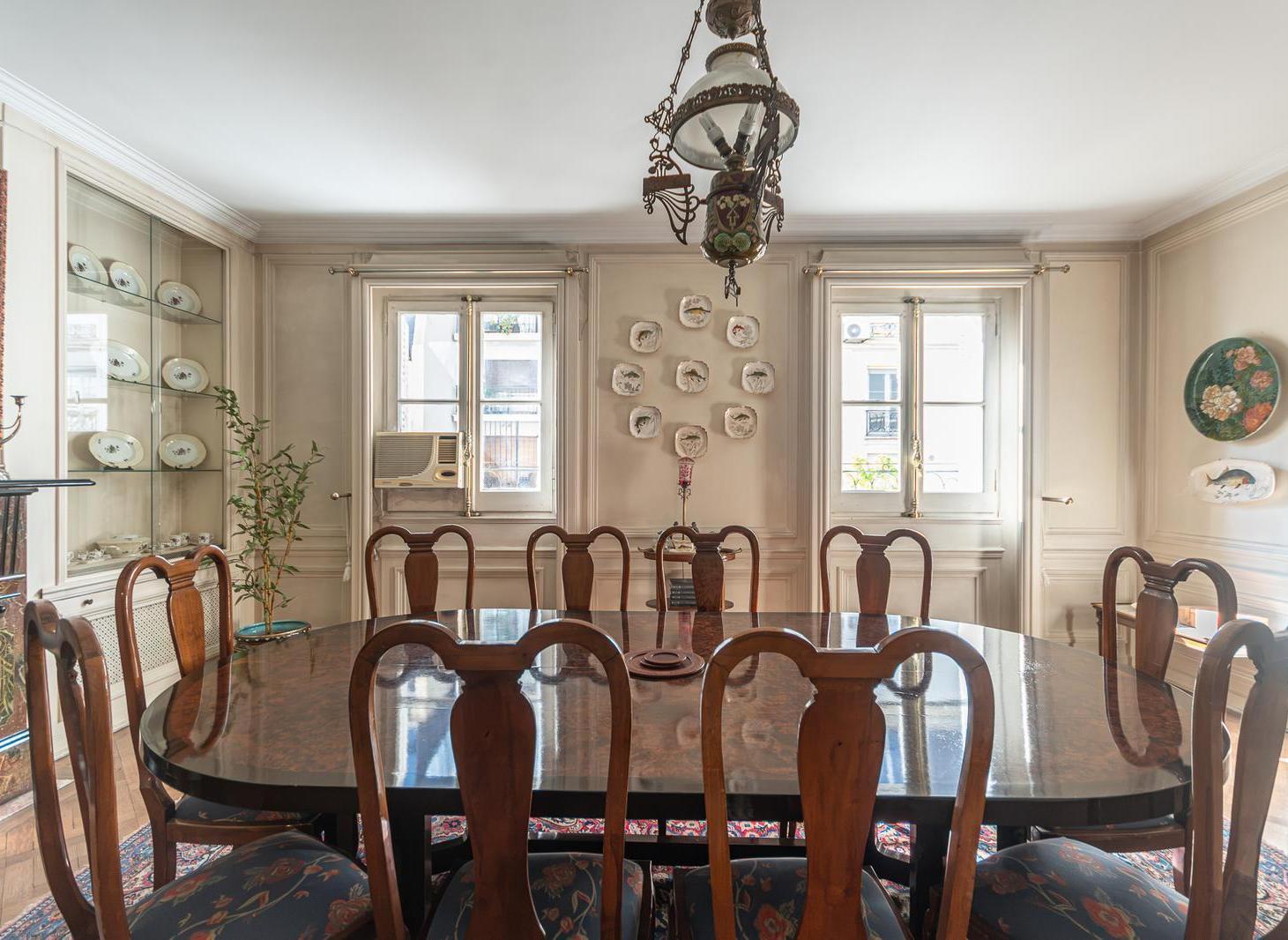 Foto de Estilo francés , 5 dormitorios, en Recoleta, Cochera, opcional, imagen 4