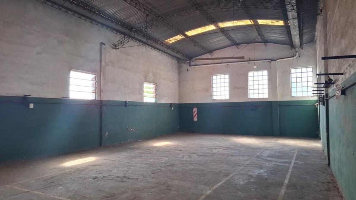 Foto de Galpón Venta 1.250 m² Doble Frente - Lanús Oeste, imagen 4