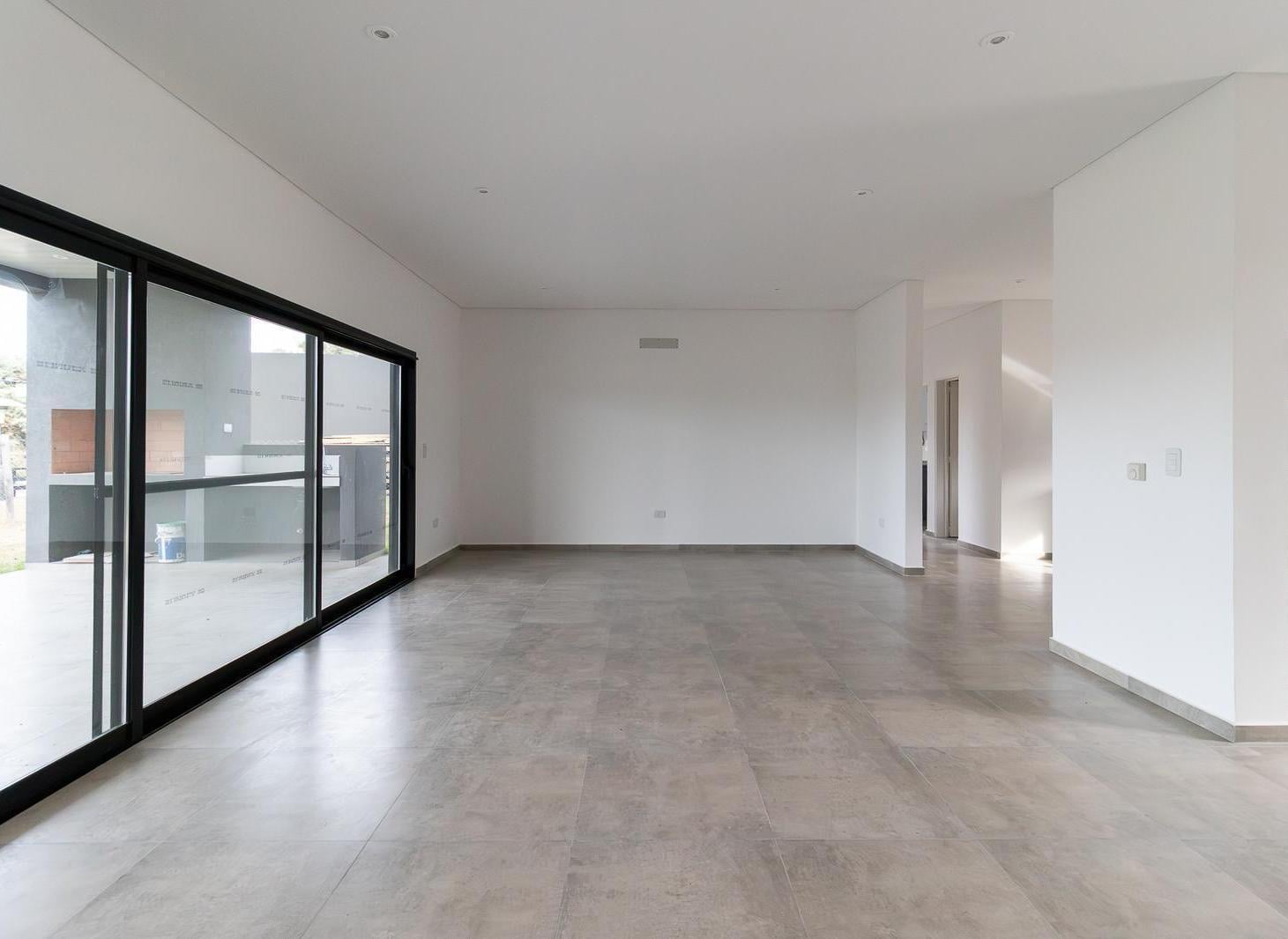 Foto de Casa tres dormitorios más escritorio o dependencia., imagen 3