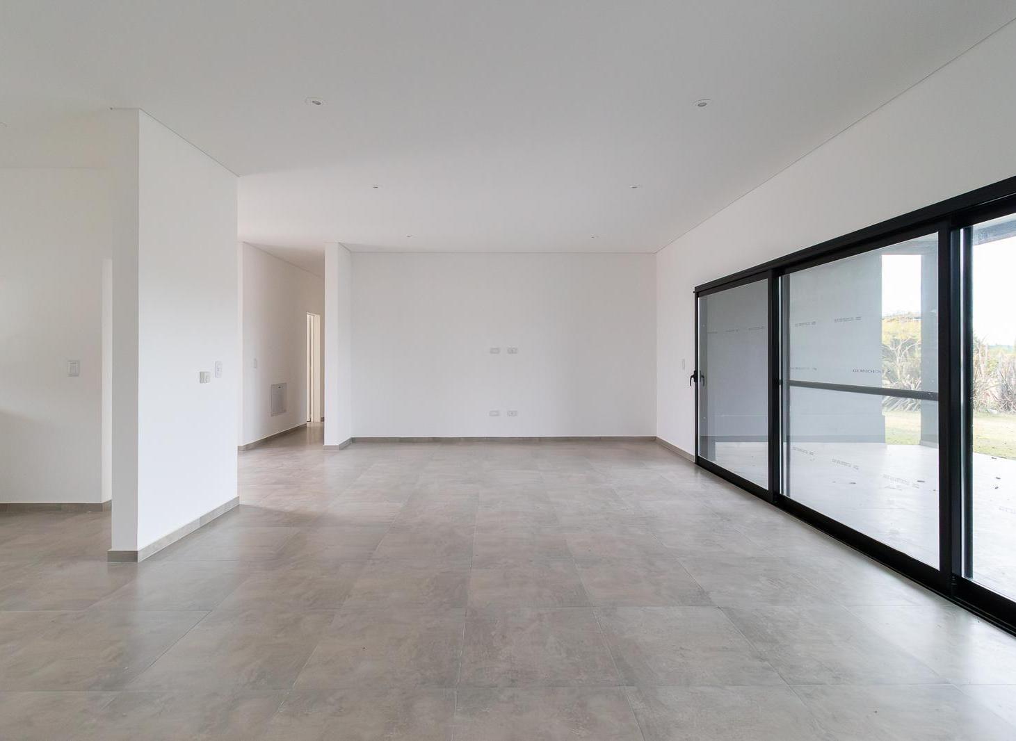 Foto de Casa tres dormitorios más escritorio o dependencia., imagen 2