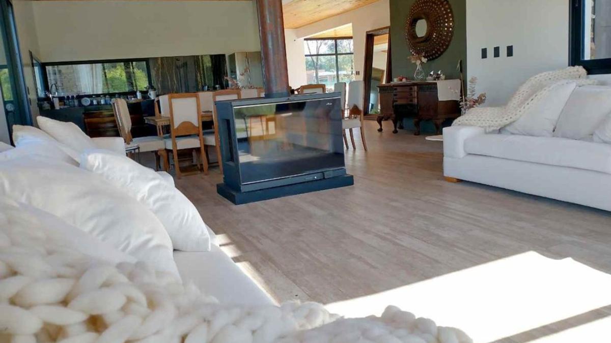 Foto de Casa en Venta 4 Ambientes en Barrio De Chacras Laguna Vitel, Chascomús, imagen 5