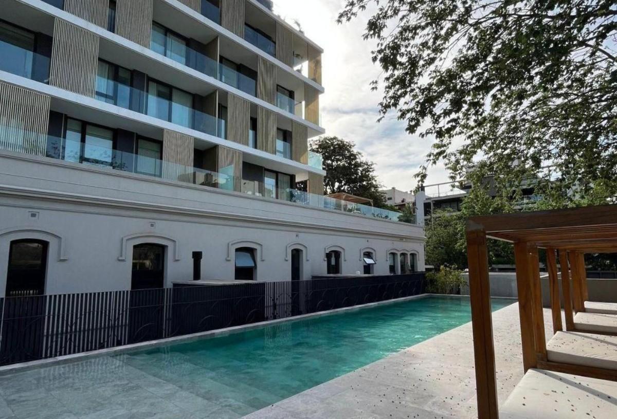 Foto de Departamento TownHouse venta 4 ambientes Jardín Parrilla y Pileta Villa, imagen 1