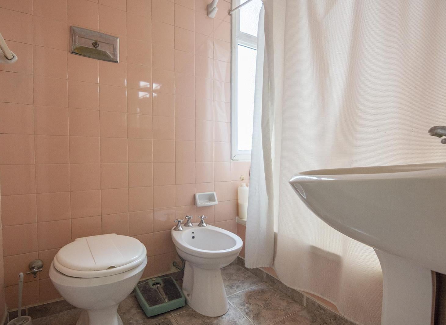 Foto de Departamento de 3 ambientes con dependencia de servicio o tercer, imagen 1