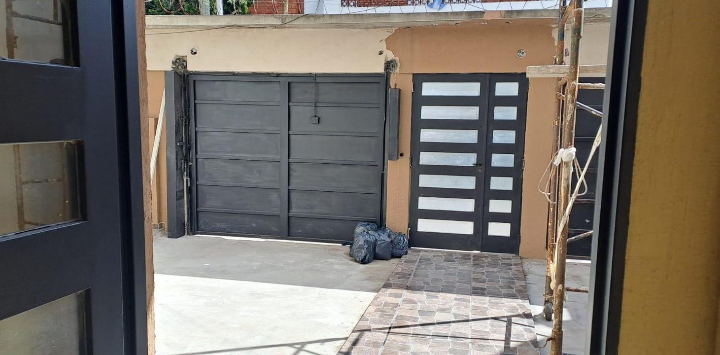 Foto de PH 2 Ambientes 80 m2 con garaje, patio y gran terraza propia en, imagen 4