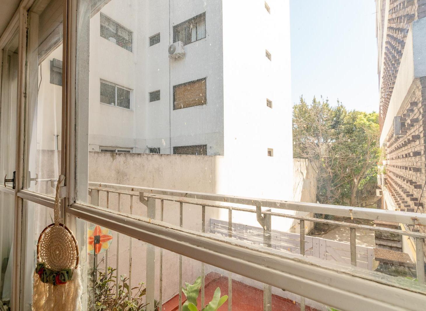 Foto de Departamento Actualizado 3 Ambientes en la rotonda Acasusso, imagen 5