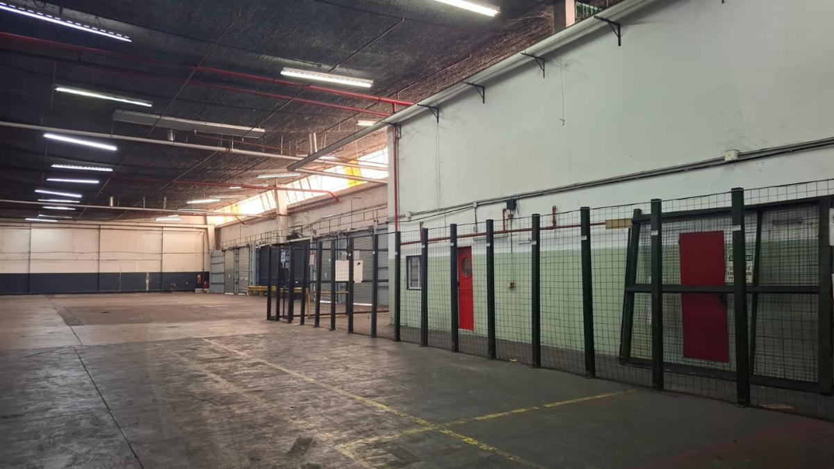Foto de Alquiler Nave Logística 10675 m² en Parque Industrial Hurlingham, imagen 3