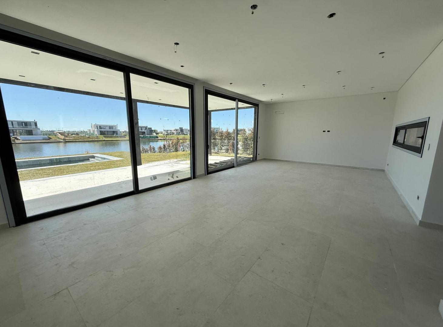 Foto de Venta Casa al Lago 6 Ambientes en Costas Puertos, imagen 4