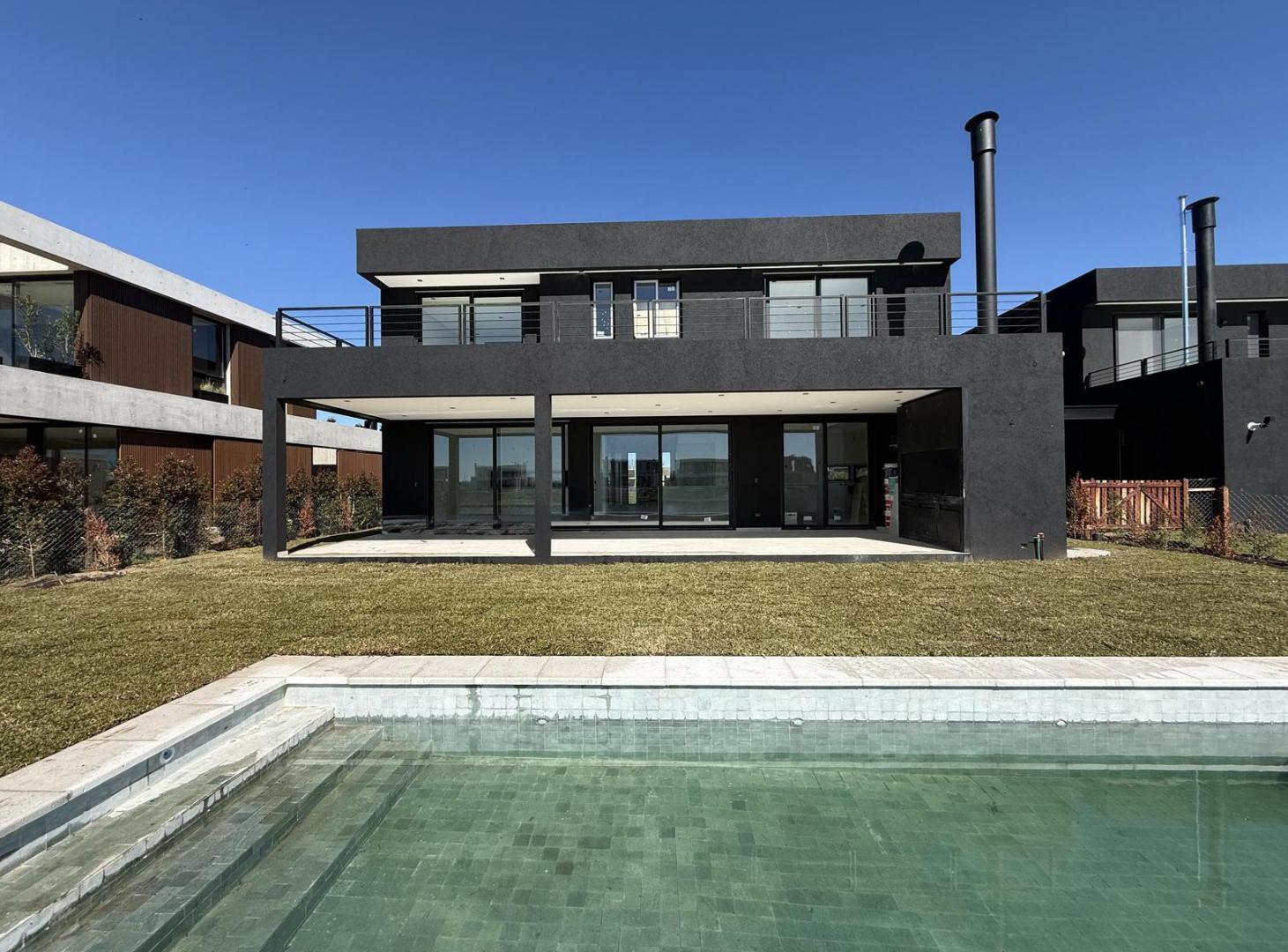 Foto de Venta Casa al Lago 6 Ambientes en Costas Puertos, imagen 3