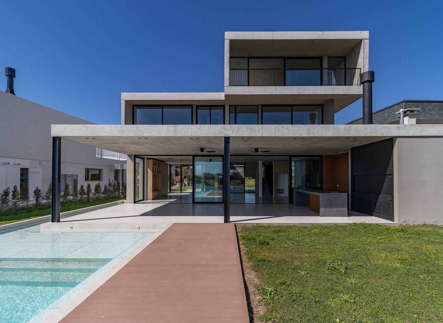 Foto de Casa en venta al lago en Marinas puertos, imagen 1