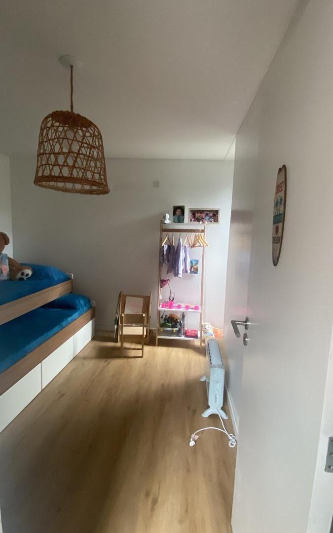 Foto de Moderna casa minimalista con 3 dormitorios, imagen 2