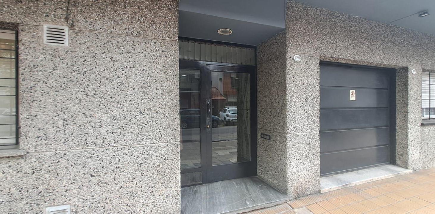 Foto de Departamento 3 ambientes en venta, Lanús Oeste, 56 m2., imagen 1