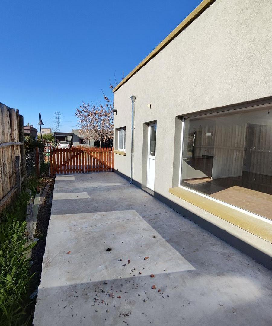 Foto de Venta Casa 4 Ambientes Excelentes Terminaciones Santa Isabel Ingeniero, imagen 5
