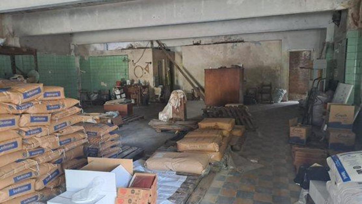 Foto de Venta Local 172 m2 apto depósito y comercio en Lanús, imagen 1