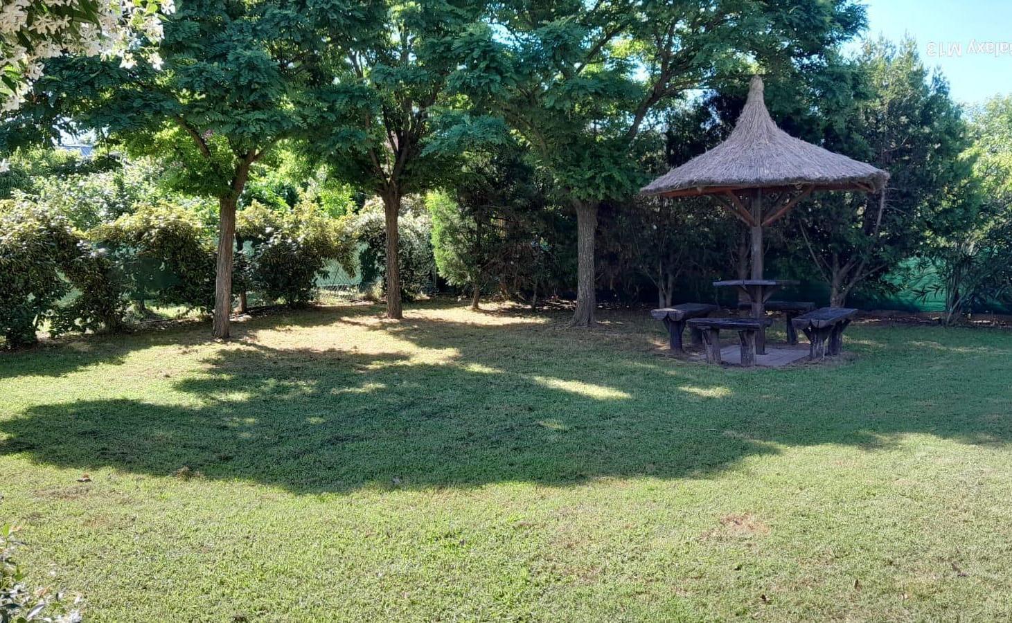 Foto de VENTA. CASA 4 AMBIENTES CON PARQUE A METROS DE LA LAGUNA. CHASCOMÚS, imagen 5