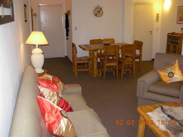 Venta Departamento Céntrico 2 Dorm. y 2 Baños. - San Carlos de Bariloche 3