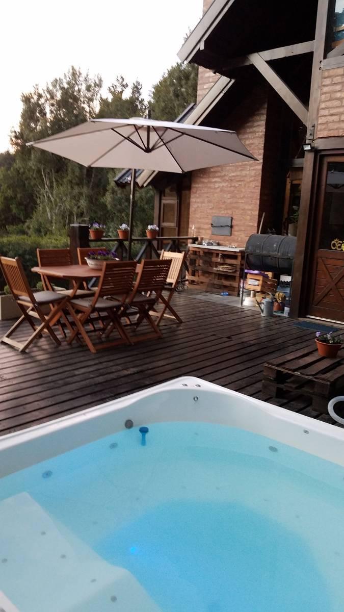 Venta Casa de 3 Dorm. Inmersa en La Naturaleza de Bariloche! 2